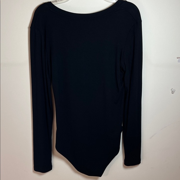 Mangopop Size L Black Longsleeve Sweetheart Neckline Women’s Body Suit NWT - Picture 3 of 4